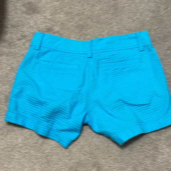 Lilly Pulitzer Callahan shorts - Picture 3 of 3